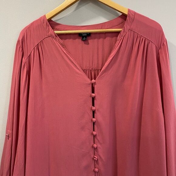 Torrid Harper Pink Challis Button Down Blouse - Picture 4 of 8